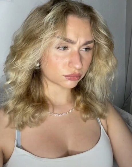 russian anal onlyfans hot image