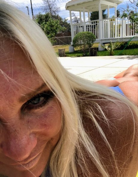 Linda Claridge star gallery