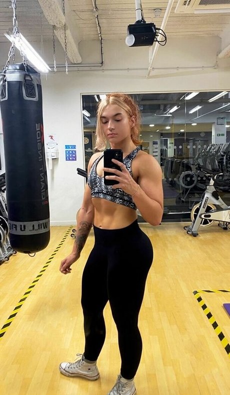 Jaime Hayter xxx star pics