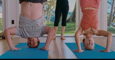 Kristen Bell beautiful star pictures