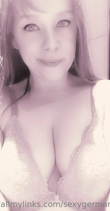 Sexy German Girl model hd photo