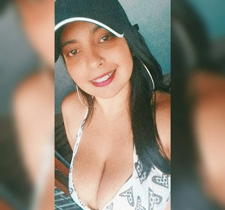 blonde trans onlyfans free naked gallery