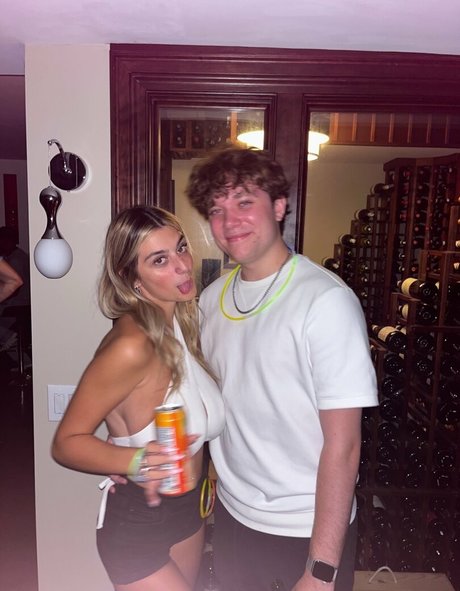 Maya Franco sexy model image