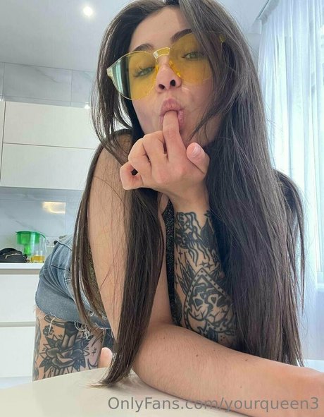 beautiful tits onlyfans top images