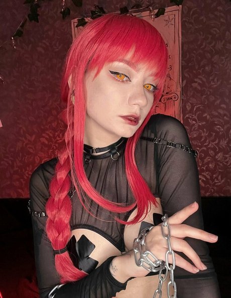 Miss Sparkle high quality model image