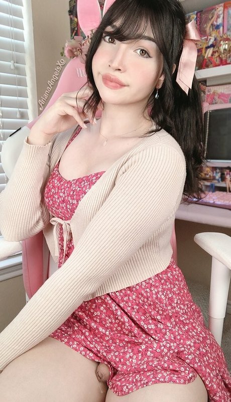 ArianaAngels model pornographic picture