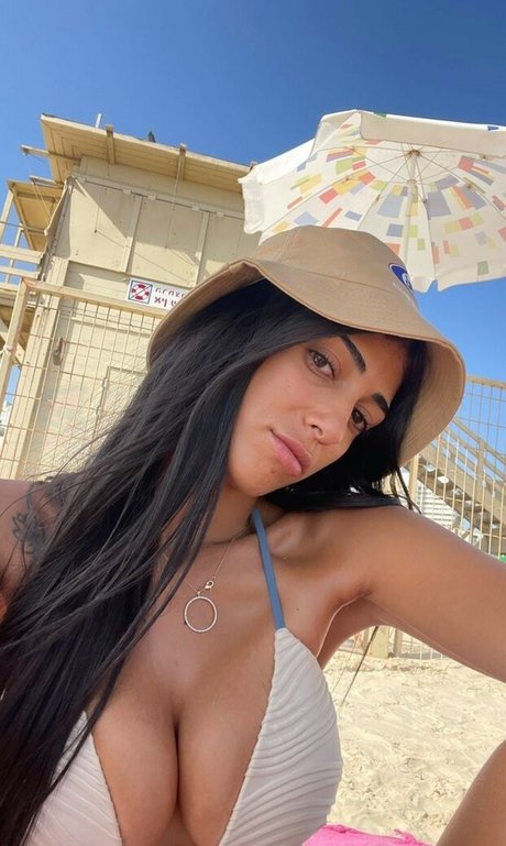 Avital Akko model xxx photos