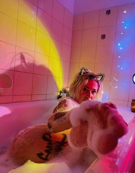 bambi latte hot pornstar pic