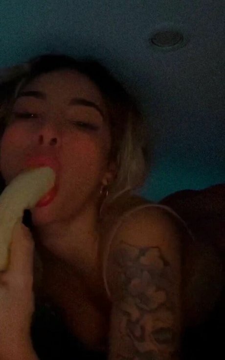 Jeeniibm pornstar pretty photos