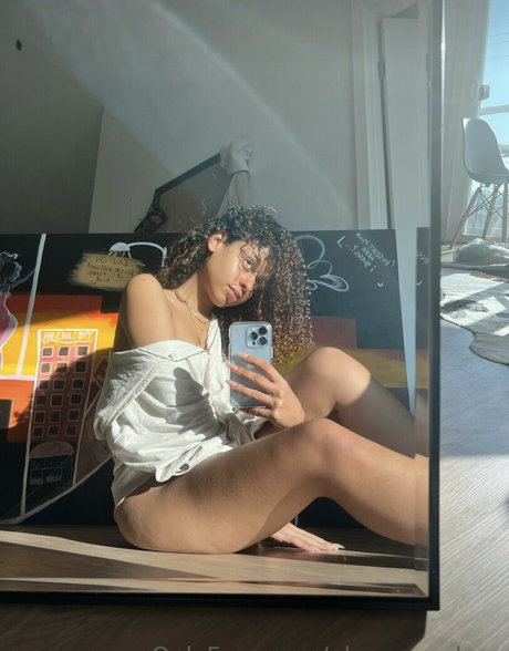 Aliakadir nudes pornstar pictures