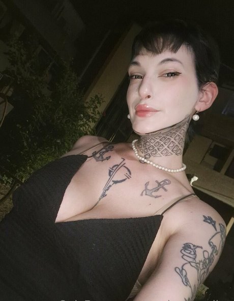 Nausicaa Rondina_ star nude picture