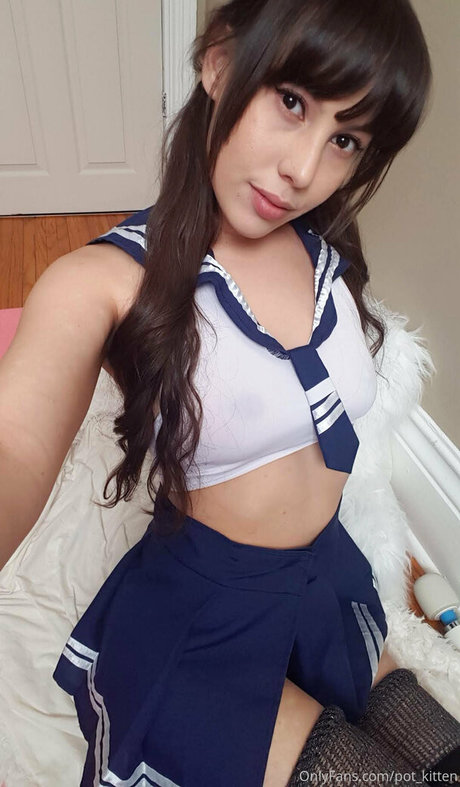 Pot kitten exclusive pornstar img