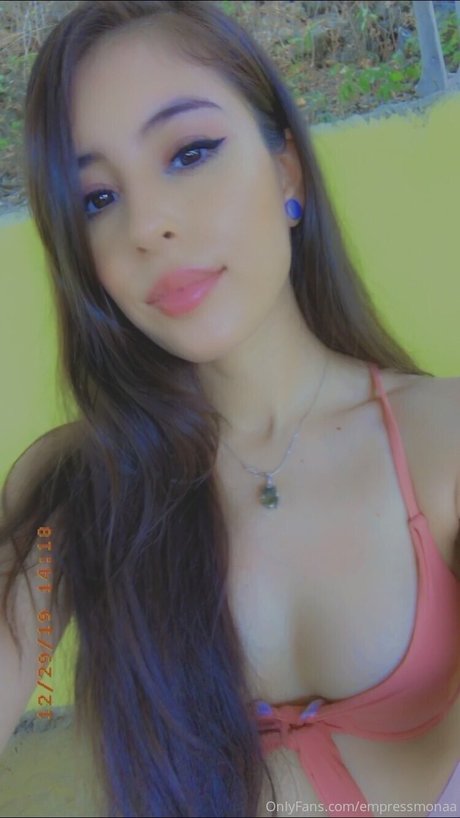 monajade art actress archive