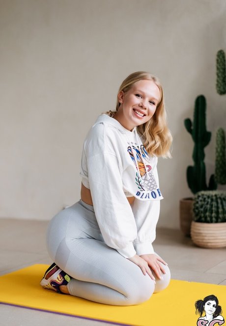 Lisa Barysheva pretty pornstar galleries