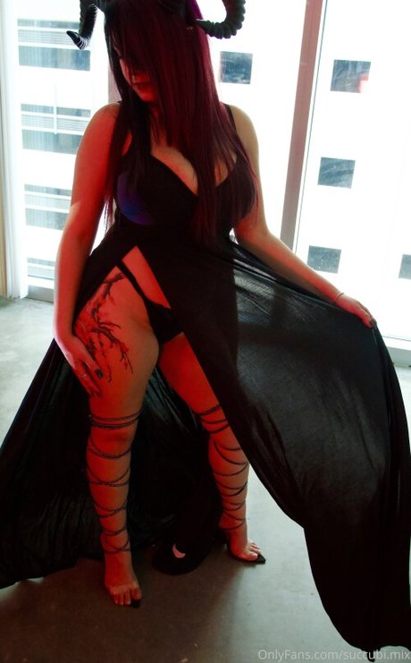 Succubi Mix model naked pictures