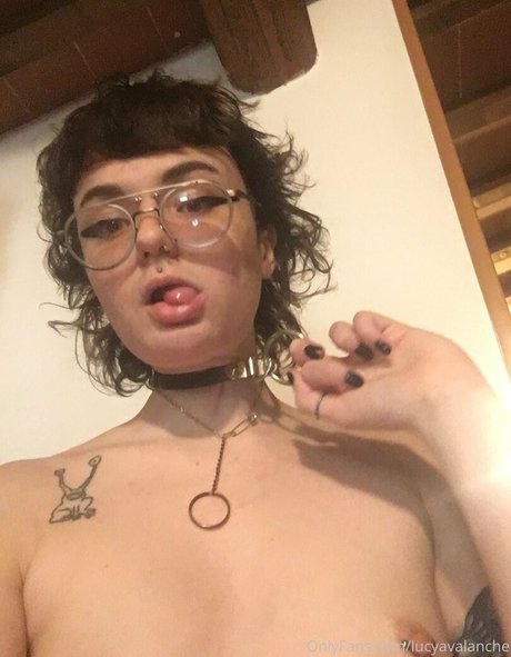 lucyxmachina sex model pics