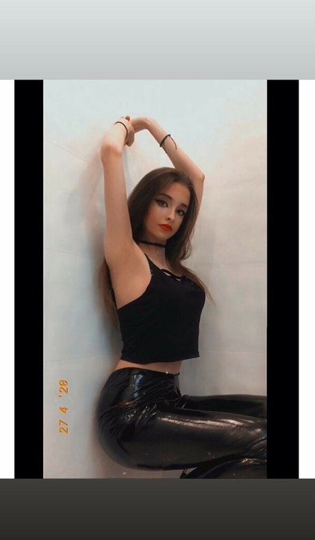 olivka648 beautiful model images