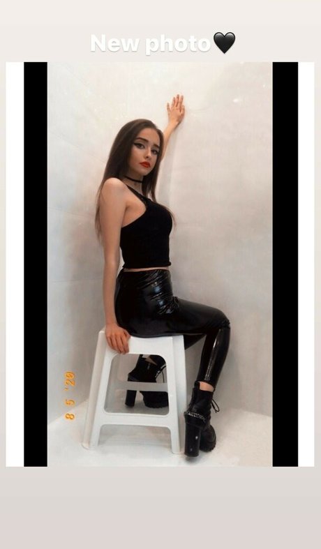 olivka648 model pornographic picture