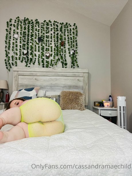 _Cassandra Mae Davis sexy star galleries