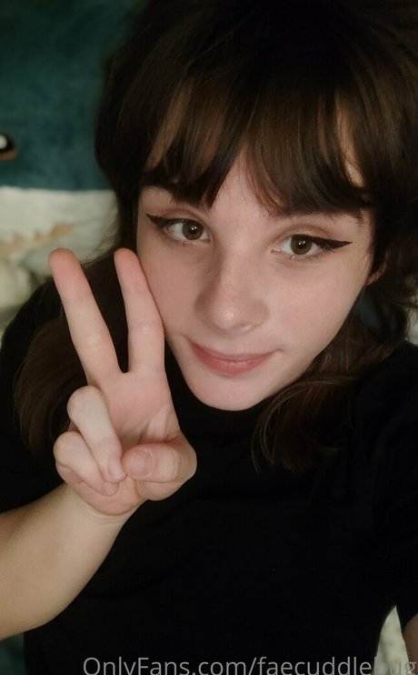 faecuddlebug best actress photos