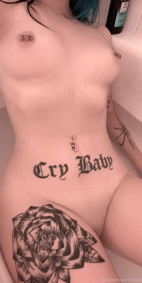 Neesi hot actress pictures