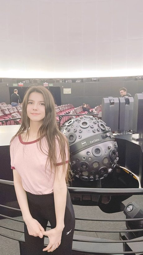 Ocumi model art photos