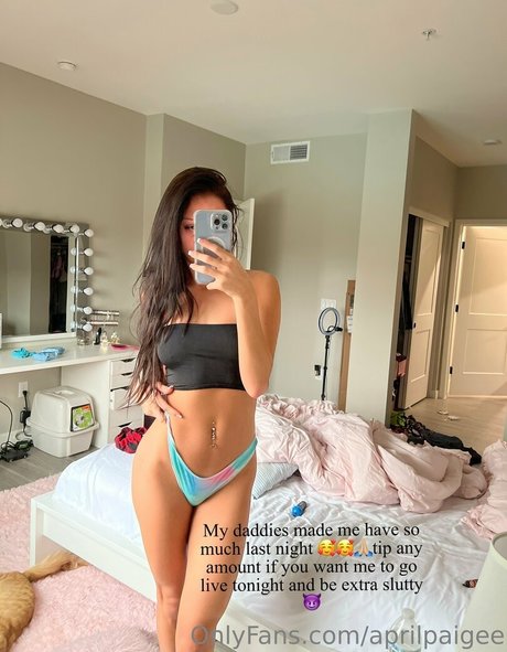 aprilpaigee naked pornstar pics