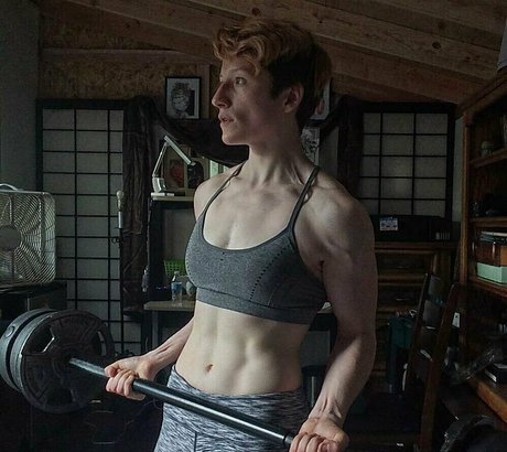 redsreferences pretty pornstar archive