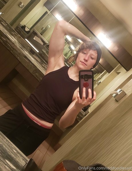 redsreferences pornstar naked photo