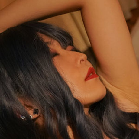 Runa Zettai porn model picture