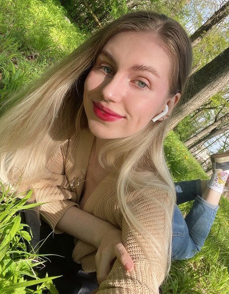 Sasha Dias exclusive pornstar images