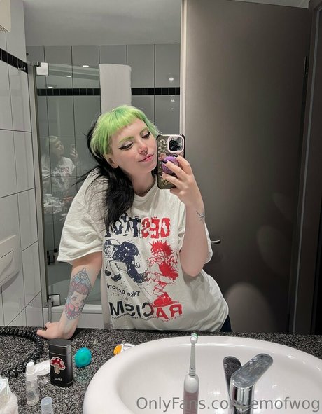 emofwog star art img