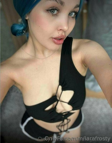 larafrosty pornstar nudes img
