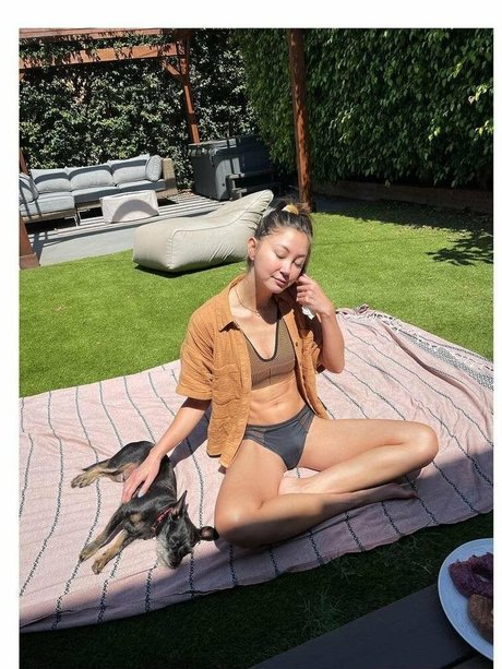 Kimiko Glenn naked pornstar pictures