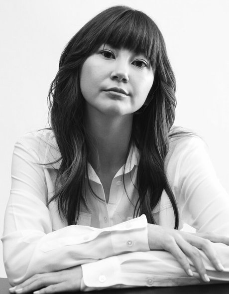 Kimiko Glenn model beautiful image