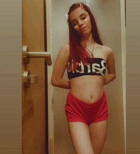 Oceane Licorne pretty model galleries