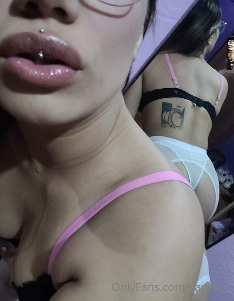 canelam sexy model photo