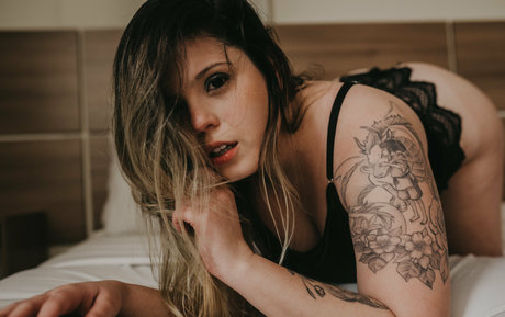 fabsunnyfree pornstar adult photo