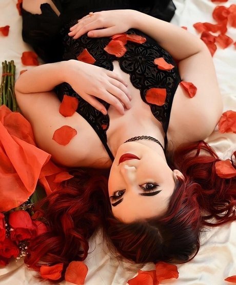 Biologistinbeauty adult star photo