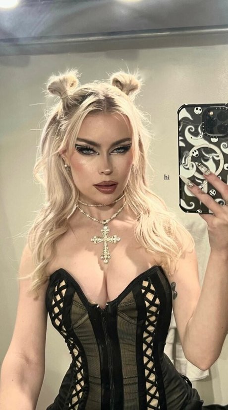 emmanorton xxx actress galleries