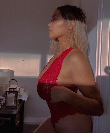 topless onlyfans top image