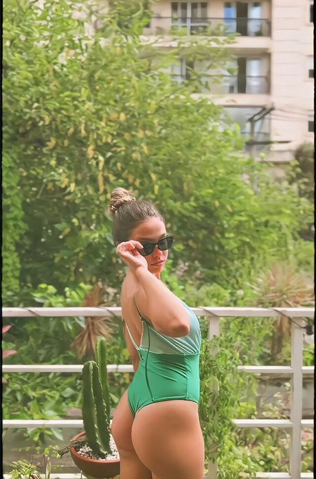 Bruna16 exclusive pornstar image