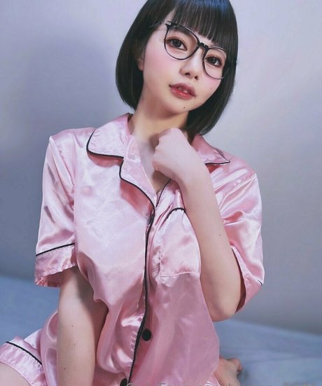 nenne 1001 naked actress picture