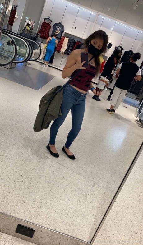 queenbracee pornstar sexy picture