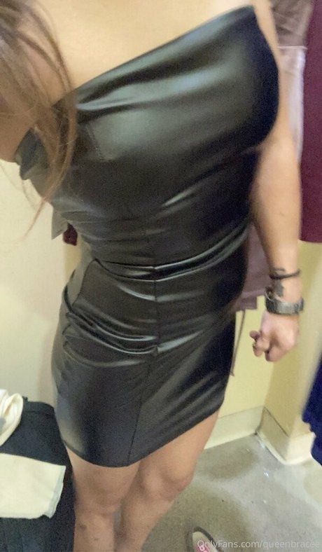 queenbracee beautiful star img