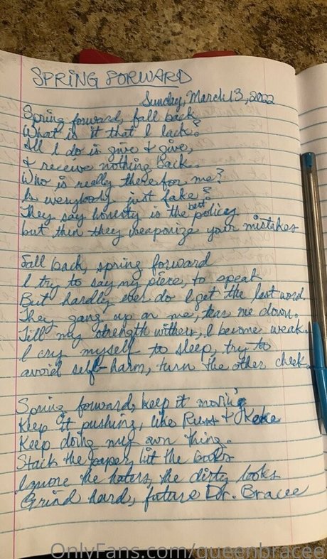 queenbracee naked model pics