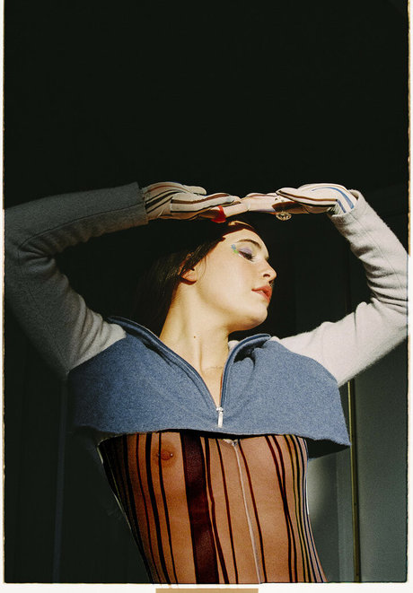 Bea Miller pretty star picture