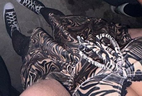 Antocarlesii model art images