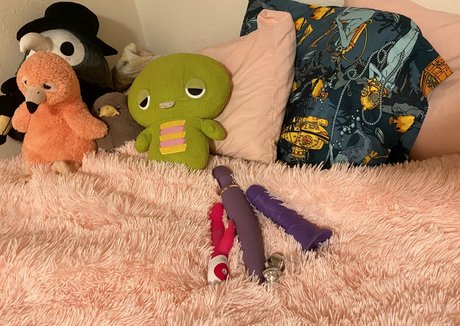 leesuhhh best model archive