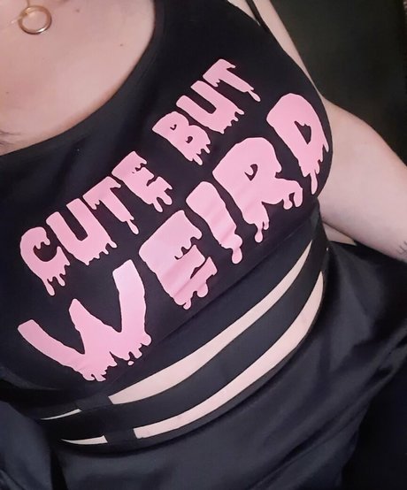 blondeog model naked picture